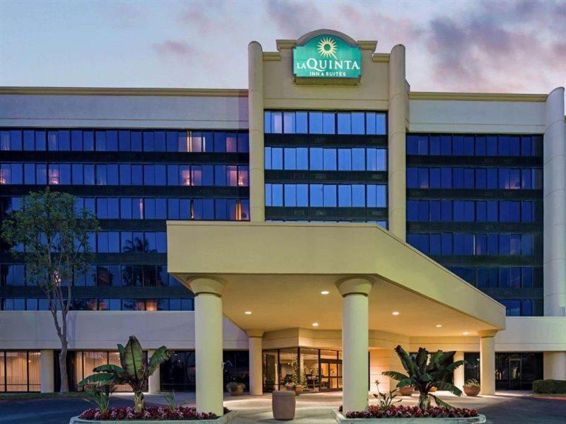 Hotel La Quinta By Wyndham Buena Park La Palma Exterior foto